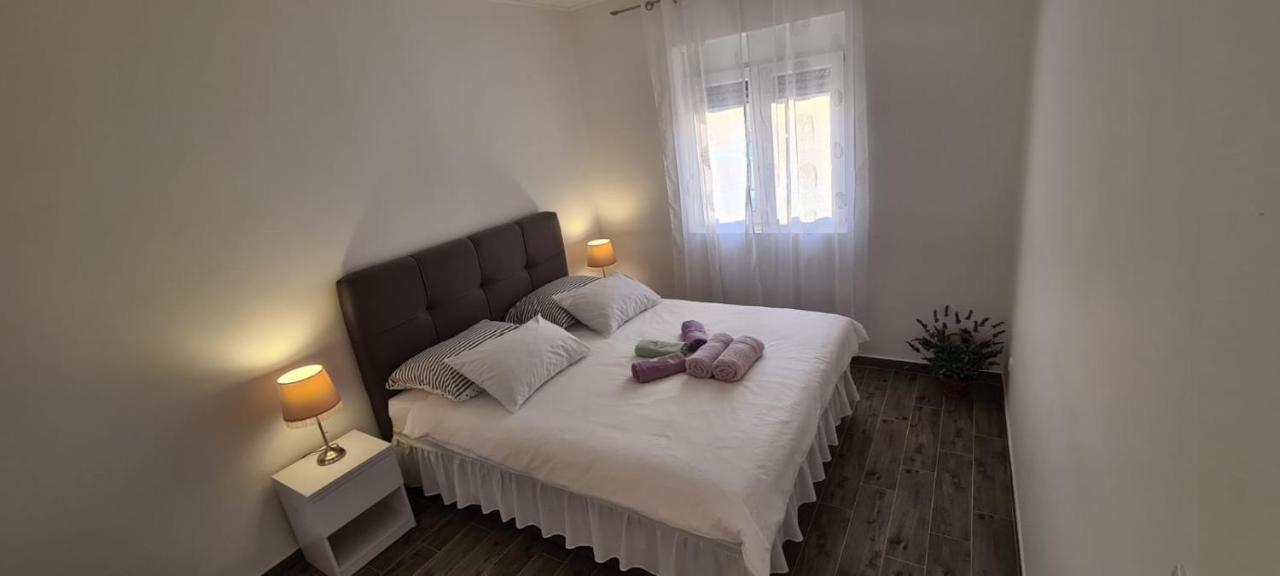 Lavanda Vrana  Esterno foto